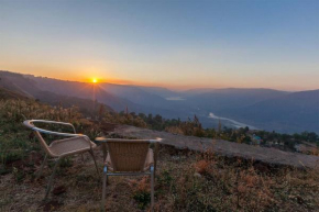 StayVista at Mountain's Edge